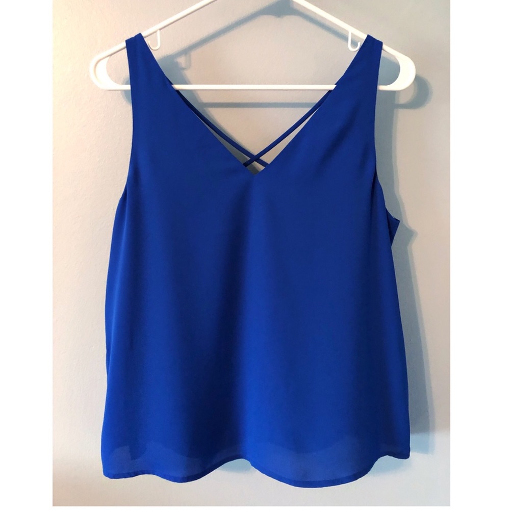 Express sleeveless flowy top, brand new